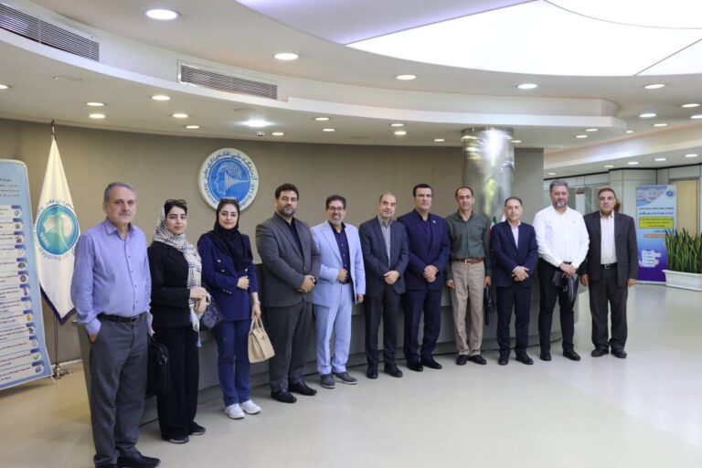 Read more about the article نشست مشترک آزمایشگاه ملی نقشه‌برداری مغز و تلینو؛ تأکید بر کاربردی‌سازی علوم اعصاب و ارزیابی‌های داده‌محور
